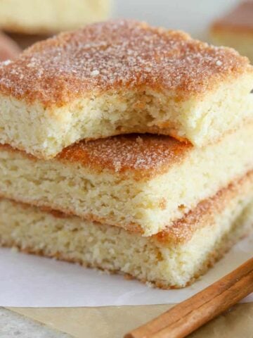 Stack of three snickerdoodle bars.