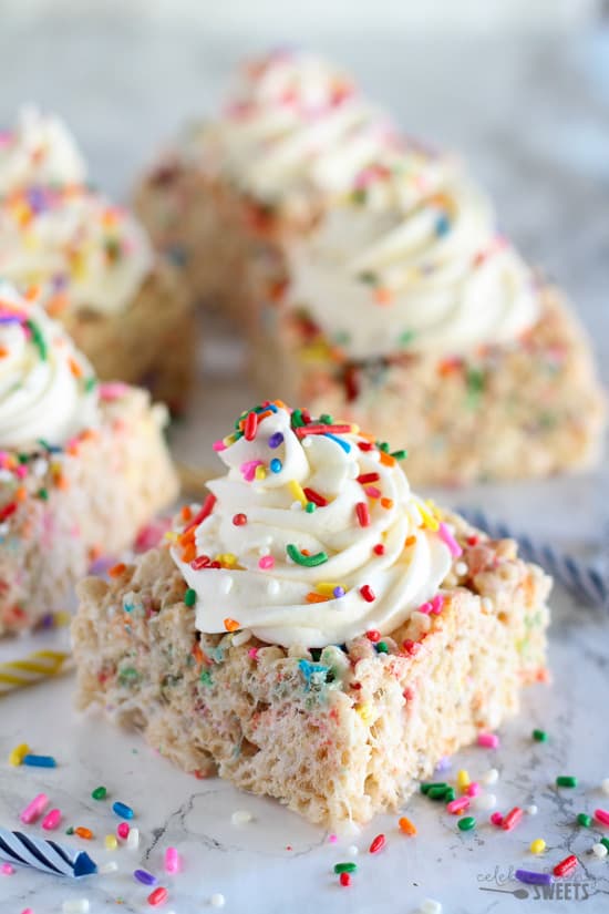Rice krispies topped with sprinkles and frosting.