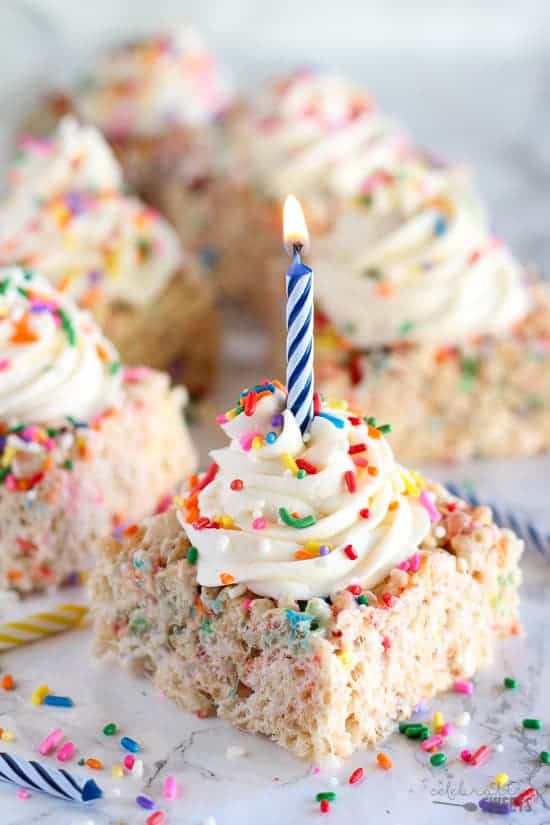 Rice krispies topped with sprinkles and frosting.