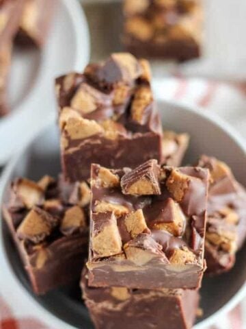 Fudge topped with chopped peanut butter cups.