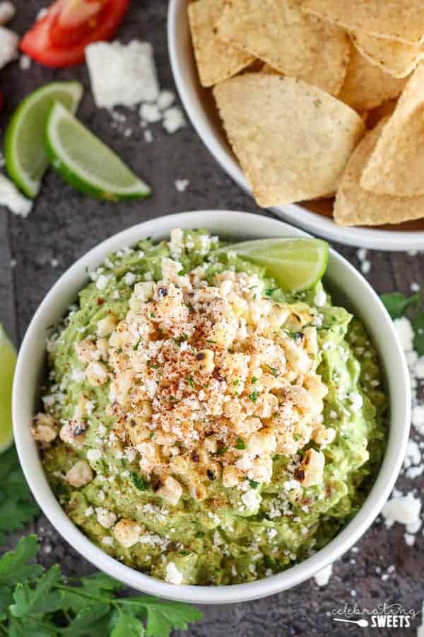 Bowl of guacamole.