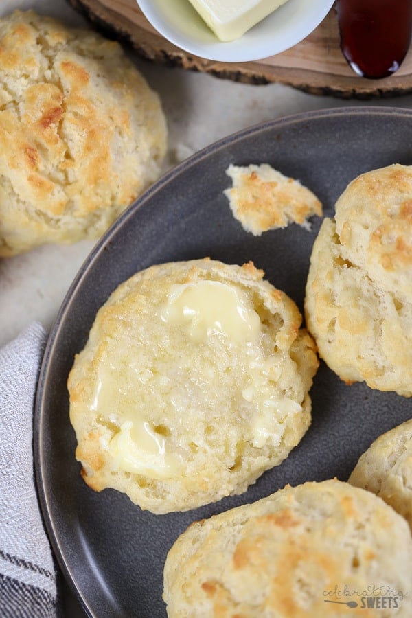How to make Buttermilk Biscuits