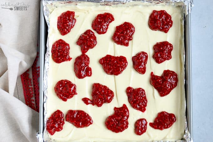 White Chocolate Raspberry Cheesecake Bars