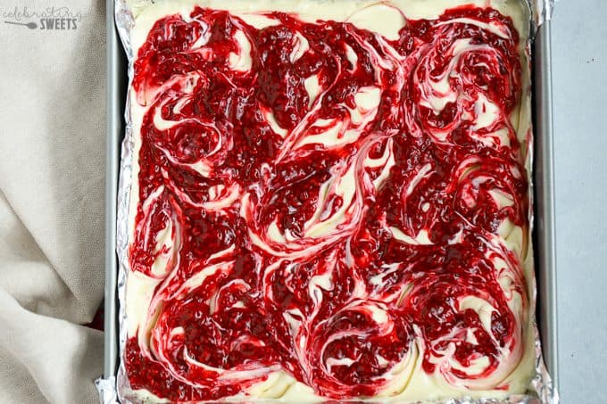 White Chocolate Raspberry Cheesecake Bars